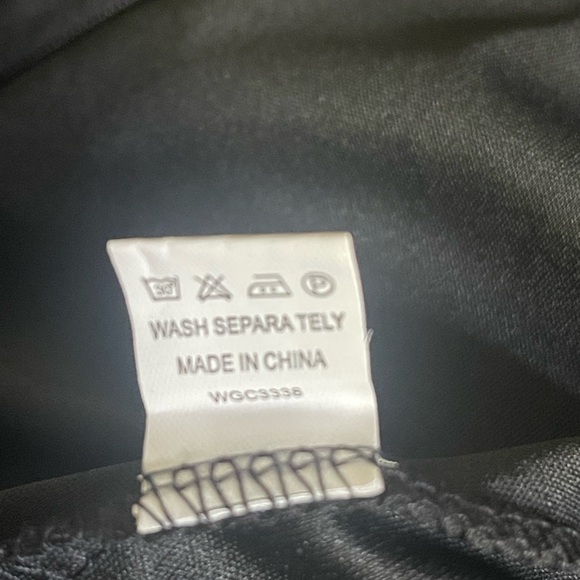 Unbranded Black Pantsuit with sheer overlay, size XL - Picture 7 of 8